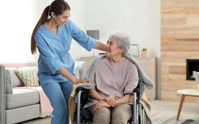 Cuidados a personas dependientes: la importancia de la gestión del tiempo y la organización